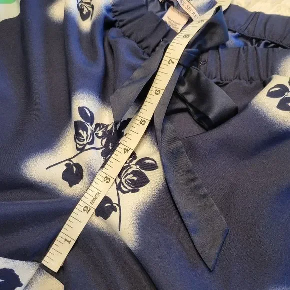 Victoria's Secret pajama pants - Picture 4 of 6